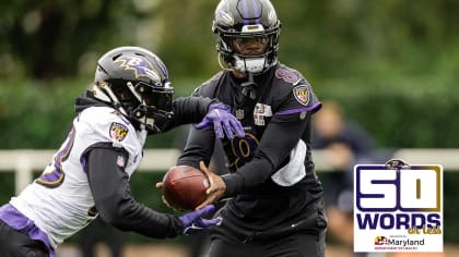 Ravens ILB Roquan Smith throws out first pitch at Orioles game