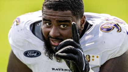 Baltimore Ravens defensive tackle Broderick Washington (96) warms