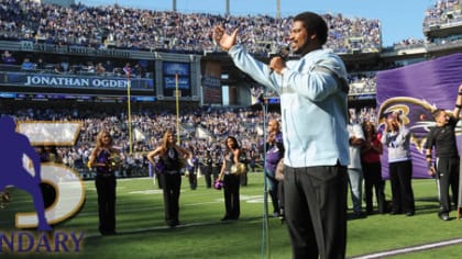 Oaklland, United States. 14th Dec, 2003. Baltimore Ravens offensive tackle Jonathan  Ogden during 20-12 loss to the Oakland Raiders at Network Associates  Coliseum in an NFL football game, Sunday, Dec. 14, 2003