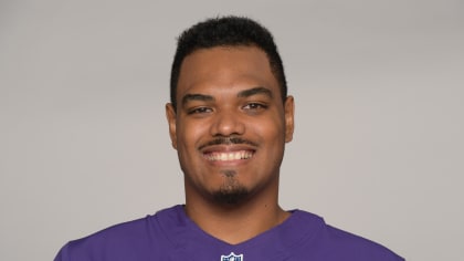 Not in Hall of Fame - #137 Overall, Ronnie Stanley, Baltimore Ravens,  Offensive Tackle, #20 Offensive Lineman