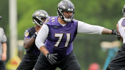 How a trip to London inspired Las Vegas Raiders OL Jermaine Eluemunor