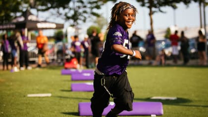 Baltimore Ravens wide receiver Shemar Bridges takes part in drills at the  NFL Football Team's practice in Owings Mills, Md., Wednesday, July 27,  2022,(AP Photo/Gail Burton Stock Photo - Alamy