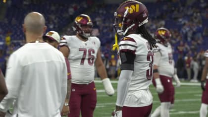 Washington Commanders defensive back Kamren Curl (31) looks to