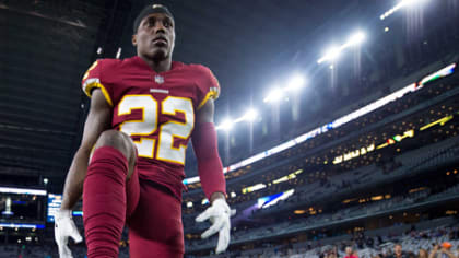 Deshazor Everett Excited To Keep Learning After Re-Signing With Redskins