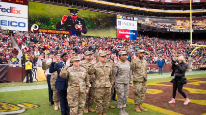 USAA, Redskins salute Service members > Joint Base Langley-Eustis > Article  Display