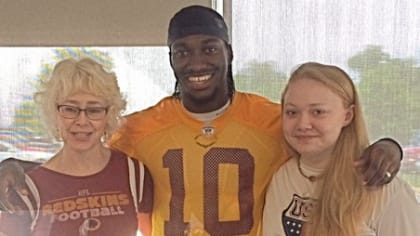 PHOTO: Redskins fan has slightly modified RG3 jersey 