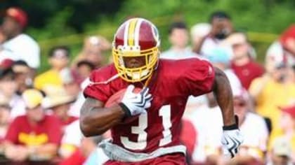 Former Redskin Santana Moss to host grand opening of relaunched One Loudoun  restaurant, News