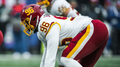 Washington Commanders defensive end James Smith-Williams (96) runs during  an NFL football game against the Tennessee Titans, Sunday, October 9, 2022  in Landover. (AP Photo/Daniel Kucin Jr Stock Photo - Alamy