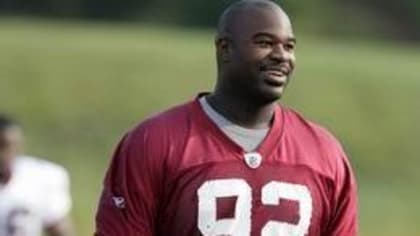 Albert Haynesworth wishes he could have stayed with Titans