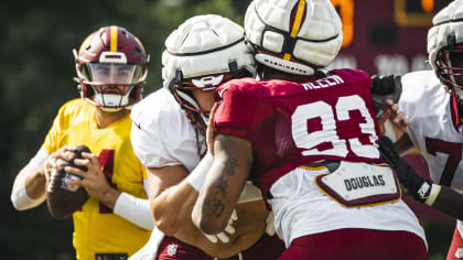 Commanders' Jonathan Allen bulldozes Ravens OL in joint practice