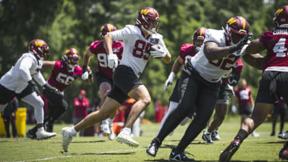 Washington Commanders tight end Cole Turner (85) runs during an NFL  football game against the Arizona Cardinals, Sunday, September 10, 2023 in  Landover, Maryland. (AP Photo/Daniel Kucin Jr Stock Photo - Alamy