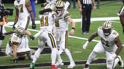 Cousins, Vikings fall to Saints behind Kamara's record 6 TDs