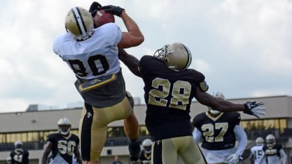 Nov 21, 2010: New Orleans Saints tight end Jimmy Graham (80) runs the ball  after a completion during game action between the New Orleans Saints and  the Seattle Seahawks at the Louisiana