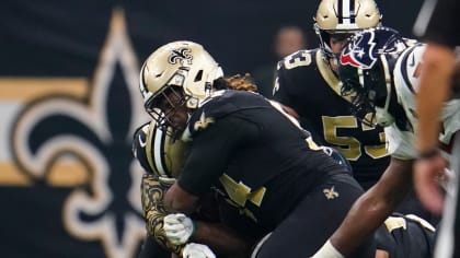 Drew Brees gives signed Saints jersey to Pelicans' Zion Williamson