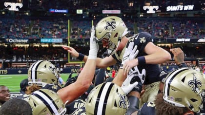 New Orleans Saints on X: The #Saints will wear white jerseys and black  pants tomorrow night #NOvsCAR  / X