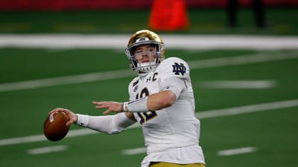 Bucs NFL Draft target: Quarterback, Ian Book (Notre Dame) - Bucs