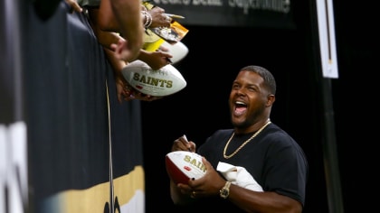 November 29, 2018: New Orleans Saints offensive guard Jermon Bushrod #74  during a Thursday Night Football NFL game between the New Orleans Saints  and the Dallas Cowboys at AT&T Stadium in Arlington