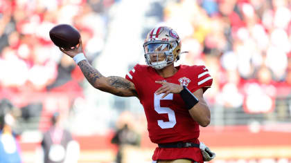 San Francisco 49ers cornerback Ambry Thomas (20) warms up before an NFL  football game against the New Orleans Saints, Sunday, Nov.27, 2022, in  Santa Clara, Calif. (AP Photo/Scot Tucker Stock Photo - Alamy