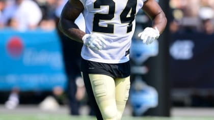 East Rutherford, New Jersey, USA. 2nd Oct, 2018. New Orleans Saints  defensive Vonn Bell (24) during warm ups before a game between the New  Orlean Saints and the New York Giants at