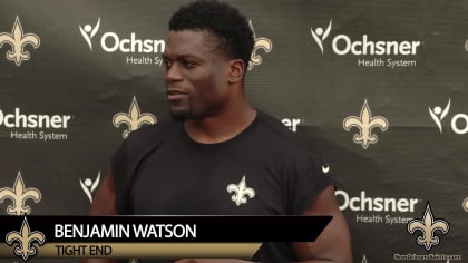 From hands-on to hands-off for Pats' Benjamin Watson