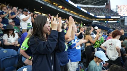 Delta 12Status brings back priority boarding to Seahawks fans