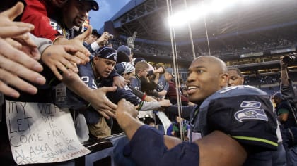 Seahawks Player Q&A: Catching Up With Legend Shaun Alexander