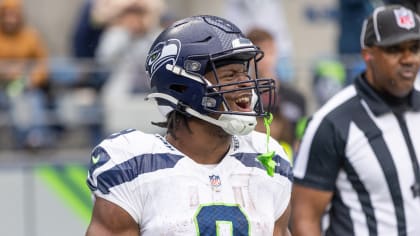 Kenneth Walker III sparks Seahawks in 37-27 win over the Panthers