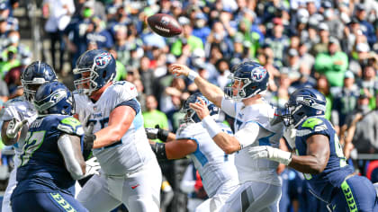 Tennessee Titans vs Seattle Seahawks game action photos