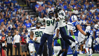 Seattle Sports on X: BREAKING: The Seattle Seahawks 2021-22 schedule has  been officially released. Seattle faces off against the Colts to start  their season and will feature 5 primetime games in the