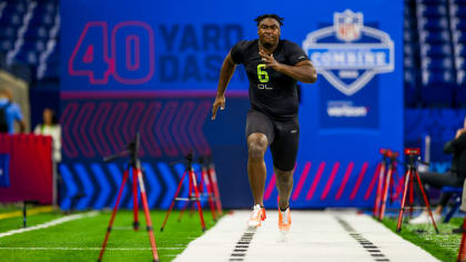 Coby Bryant Runs Official 4.54-Second 40-Yard Dash At 2022 NFL Combine