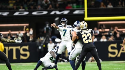 Seattle Seahawks defensive tackle Al Woods (99) reacts after a play during  an NFL football game against the Seattle Seahawks, Sunday, Sept. 18, 2022,  in Santa Clara, Calif. (AP Photo/Scot Tucker Stock