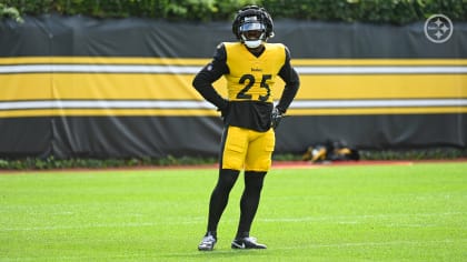 Pittsburgh Steelers cornerback Chandon Sullivan takes part in a drill  News Photo - Getty Images