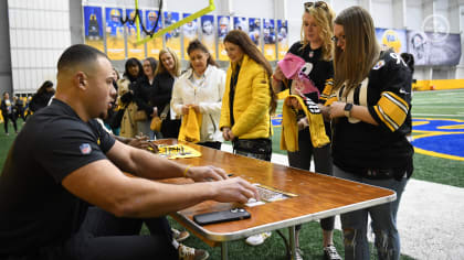 Teresa Varley on X: Nobody can wear a cowboy hat like @steelers