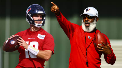 Lovie Smith pleased with installation of Texans' new defense 