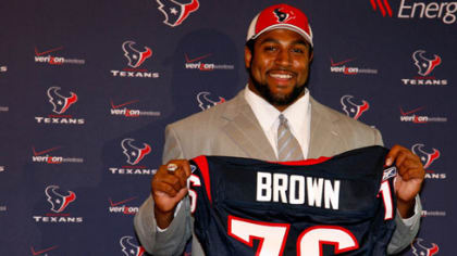 This Day in History (2002): Houston Texans draft David Carr with No. 1  overall pick in NFL Draft