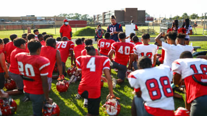 The Houston Texans huddle up during the NFL football team's training camp  at Houston Methodist Training Center, on Wednesday, July 26, 2023, in  Houston. (AP Photo/Maria Lysaker Stock Photo - Alamy