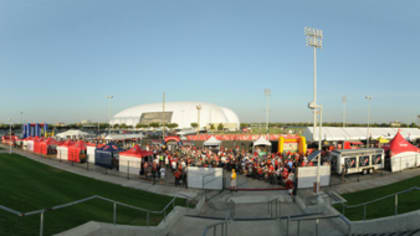 Air Force general kicks off Texans, Redskins battle > Air Force > Article  Display