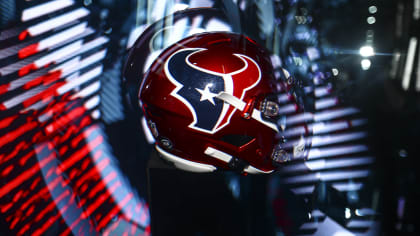 \ud83d\udcf8 | Texans to wear Battle Red helmet for first time this season on October  1 vs. Steelers