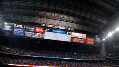 They showed up': Dallas Cowboys faithful fill Ford Field, wipe out