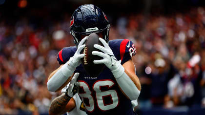 TE Dalton Schultz huddled with Drew Dougherty of Texans TV. Schultz  explained why he loves the Texans offense and blocking in the run game, and  also talked about the reasons he signed