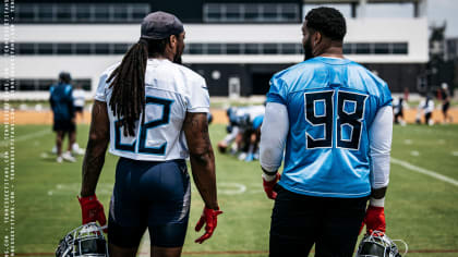 No contract talk as Titans lineman Jeffery Simmons works - The San