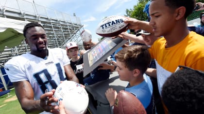 Tennessee Titans quarterback Marcus Mariota runs a drill during a combined  NFL football training camp with the New England Patriots Thursday, Aug. 15,  2019, in Nashville, Tenn. (AP Photo/Mark Humphrey Stock Photo 