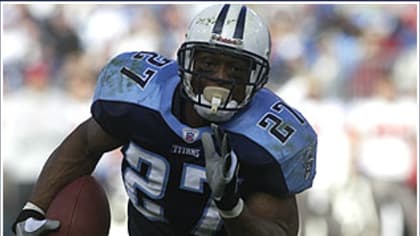 Titans add McNair, George and Wycheck to team's Ring of Honor