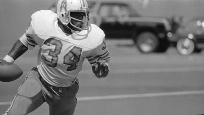 One regret for Earl Campbell: no Super Bowl on Hall of Fame résumé