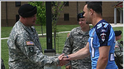 DVIDS - News - Ft. Campbell Soldiers honored at Tennessee Titans game