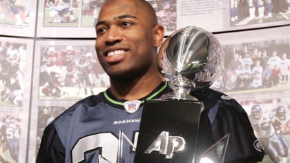 Seattle Seahawks - Let's wish Seahawks Legend Shaun Alexander a happy  birthday! 