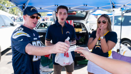 DNVR Broncos Tailgate 1/7 or 1/8 vs Chargers