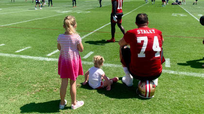 The ultimate big brother: 49ers tackle Mike McGlinchey has been a protector  since he was a kid - The Athletic