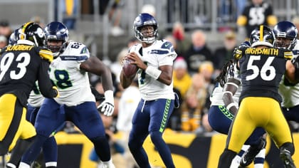 Geno Smith rallies Russell Wilson-less Seahawks to OT, then loses fumble,  game to Steelers – KIRO 7 News Seattle