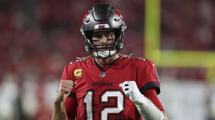 Brady, Buccaneers bounce back with 46-23 win over Panthers